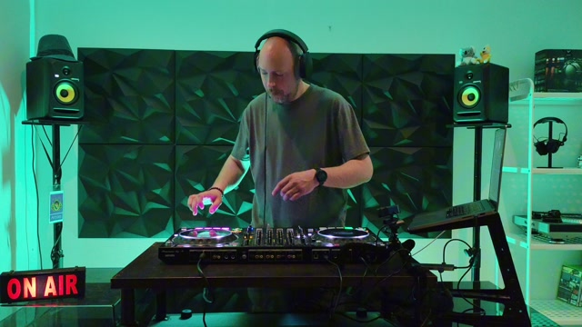 Toha - Live @Radio Fuego (16.05.2026)