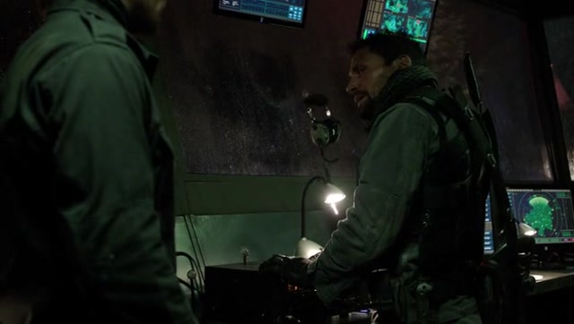 114 - Arrow S01 E14 - L'Odyssée