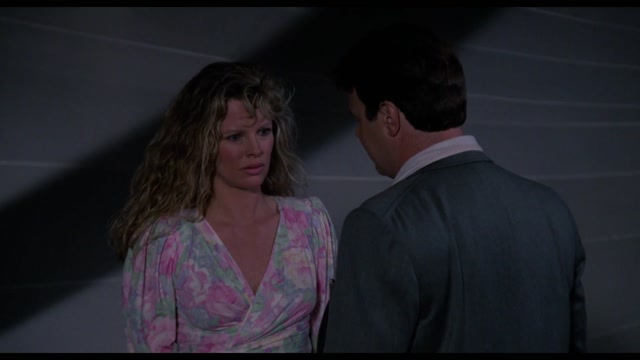Minha Noiva é uma Extraterrestre (My Stepmother Is an Alien) [1988] {Dublado}
