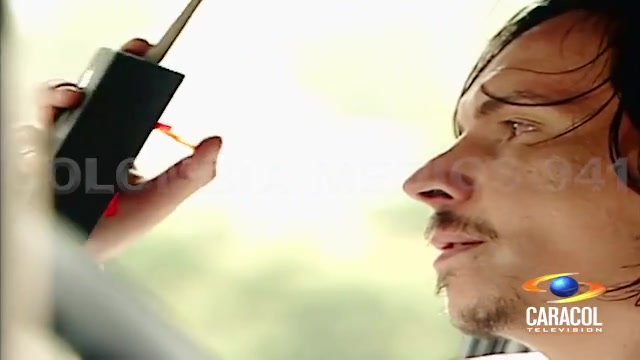 La Saga Negocio de Familia (2004) - Pochola Entra a la Casa de Federico Muñoz Para Poner la Bomba y Explotarla - Caracol TV (2005)
