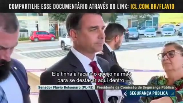 QUEM É FLÁVIO BOLSONARO? DOCUMENTÁRIO COMPLETO