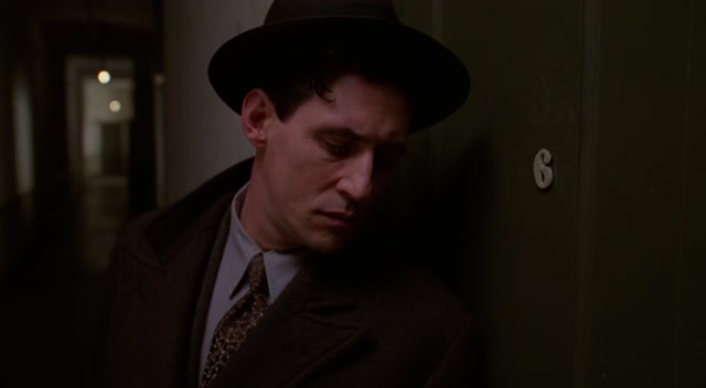 Miller's Crossing (1990)