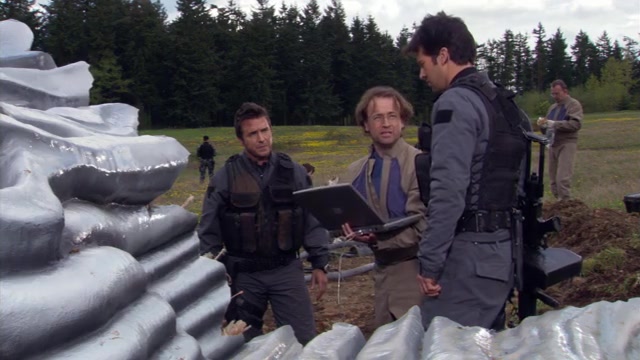 204 - Stargate Atlantis - S02E04 - A corps perdu