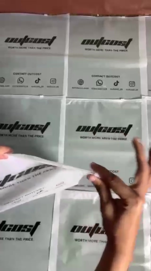 This is what a screen-printed frosted zipper bag looks like