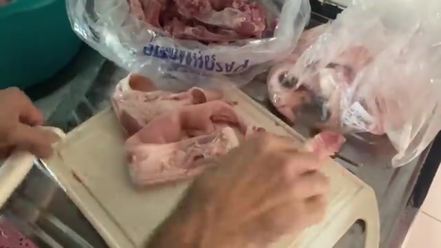 Fazer linguiça caseira