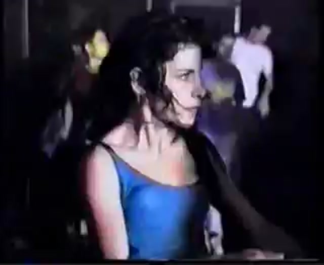 SOLO Io, Dj Angelrave = Solo Io Valerio Cattaneo in Dtube Presents :The Big World Famous Event Party In The World Of Hardcore : HELLRAISER 1995 !! THE Original Official Video Music Genre Electronic Style Hardcore Sound Music Style Part 1 In Holland Complete !!