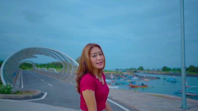 Vita Alvia - Karmila