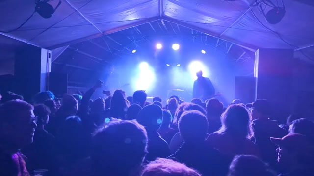 Kotzreiz - Nüchtern unerträglich (Live)