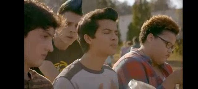 Cobra Kai 1x09 Diferentes pero iguales