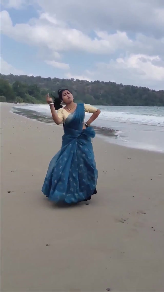 Kaise Ghar Jaau Sharmau Ghabrau