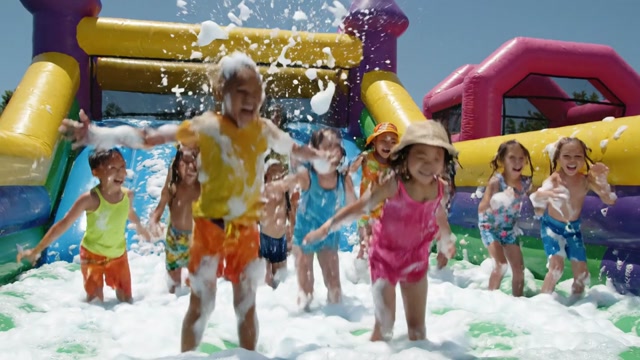 Bounce House And Foam Machine Entertainment Birthday Party Event Venue in Lake Okeechobee County Florida