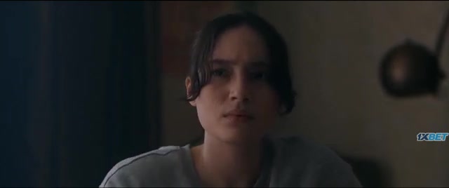 Perempuan Bergaun Merah (2022) Unofficial Hindi Dubbed.mkv_360p