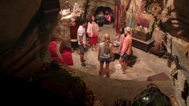 Mako_Mermaids_An_H2O_Adventure_[S02.E03]_-_El_Descubrimiento_720p_Esp