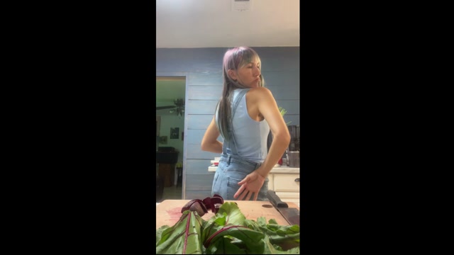 APR 3, 2026¬ part 2: making us some juice that i'm going to drink alone