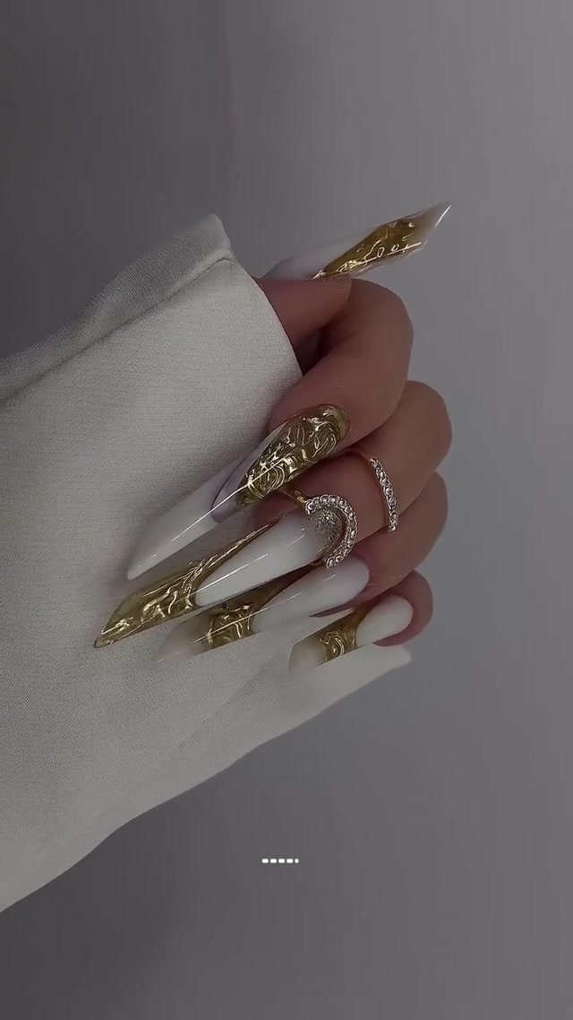  Expensive and rich!