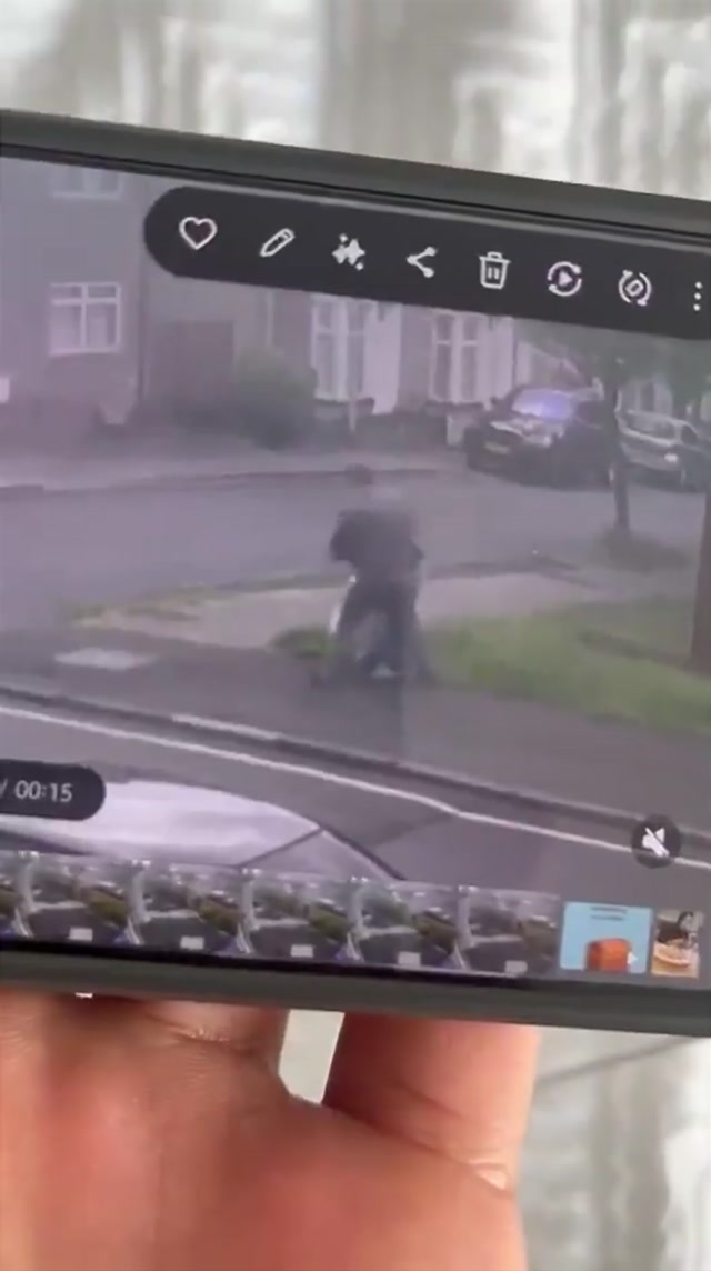 Horrific scenes out of Burnley, England today as a 17yr old girl is stabbed in the throat in broad daylight.