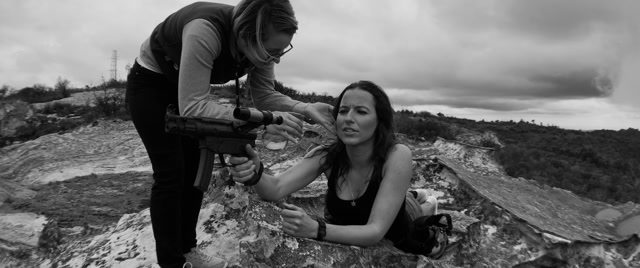 Mathilde, Machete Girl BTS