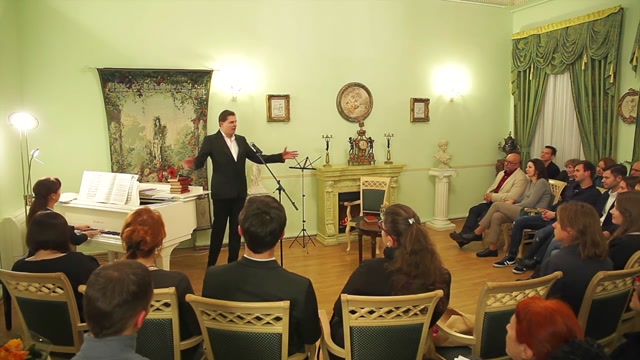 Neapolitan song «La Spagnola» (Evgeniy Ponasenkov)