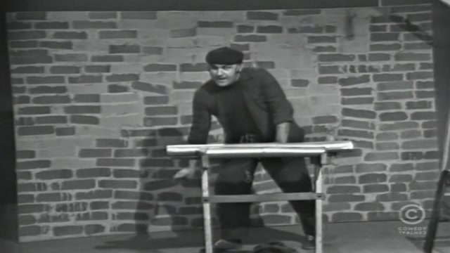 HOFI GÉZA -ÉPITEM A CSATORNÁMAT 1975