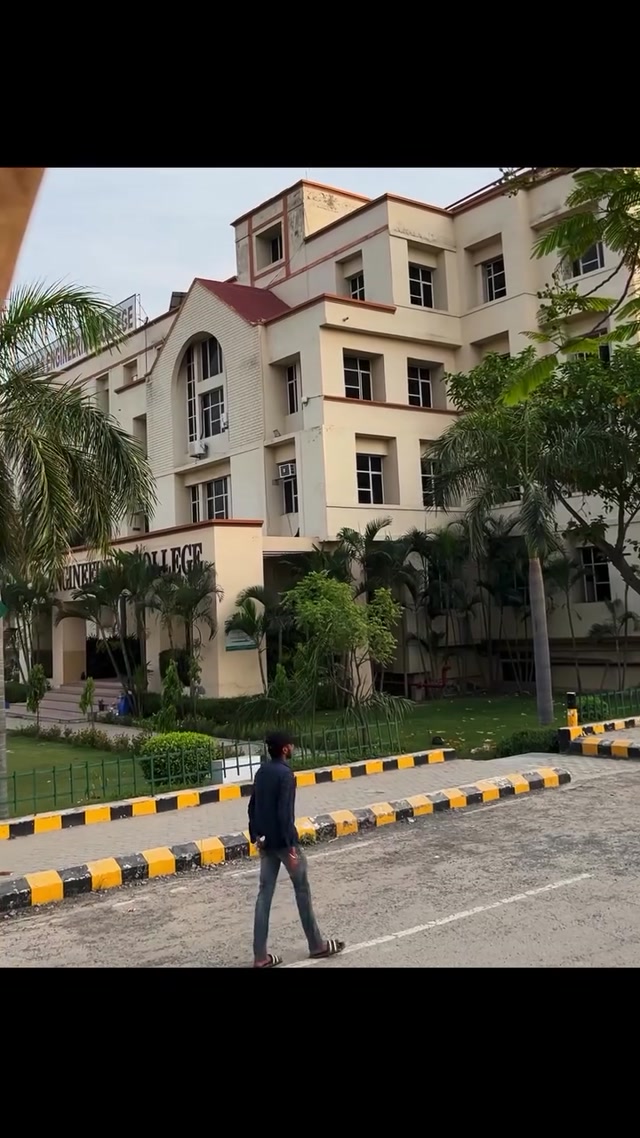 Civil Engineering Colleges In UP: Complete Guide to Choosing the Right Engineering College for Your Future