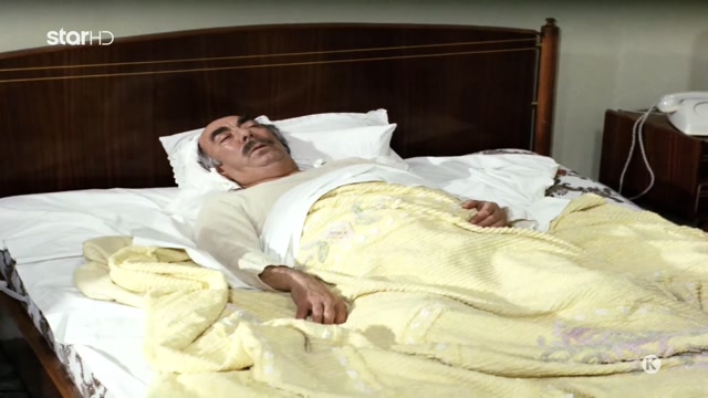 Ο ΚΥΡ ΓΙΩΡΓΗΣ ΕΚΠΑΙΔΕΥΕΤΑΙ (1977) {HD}