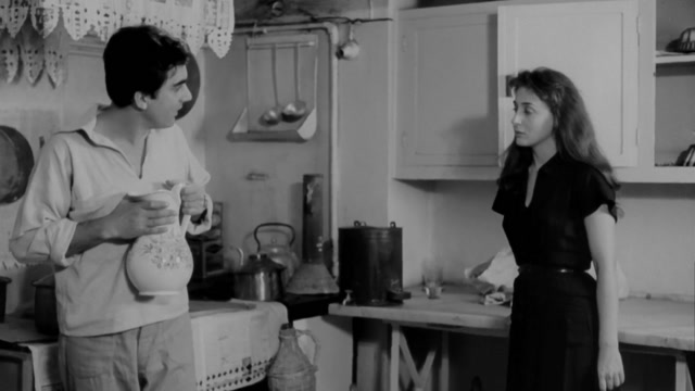 ΤΟ ΚΟΡΙΤΣΙ ΜΕ ΤΑ ΜΑΥΡΑ (1956) {HD}