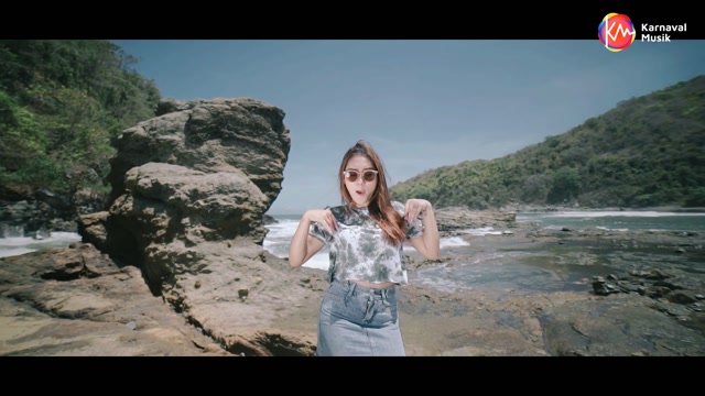 Vita Alvia - Katanya Aku Sexy