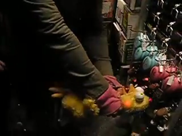 carrie chokes the chicken