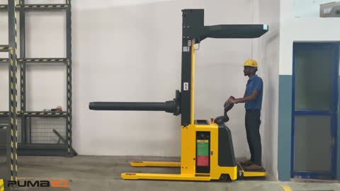 Electric stacker _ ES B20 _ capacity 2000 KGS _ PumaLift