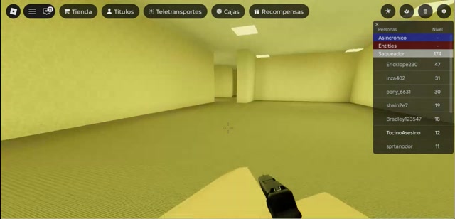 Jugando salas traseras (backrooms)