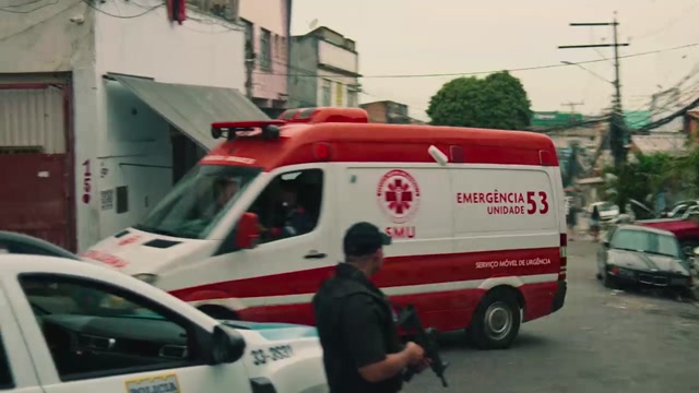Emergência 53 01 - 01 A Novata