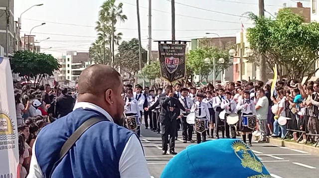 Baile de peru