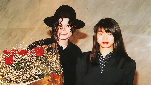 I masturbate to Michael Jackson